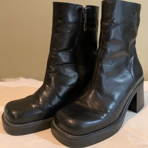 Women's Harley Davidson Biker Boots